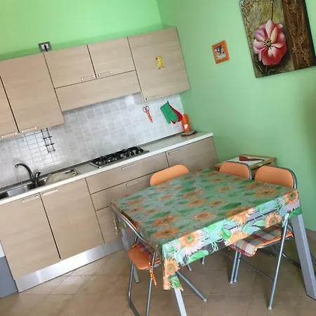 Casa Villaggio 卡斯特拉巴特滨海