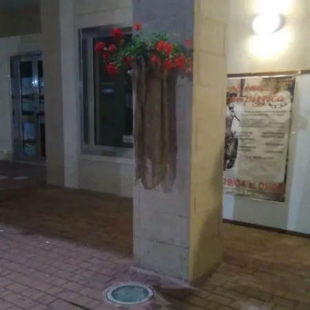 Casa Villaggio 卡斯特拉巴特滨海